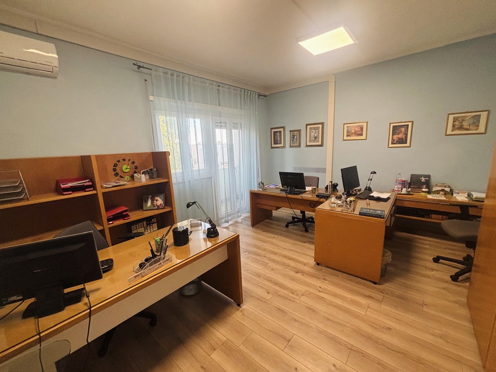 92e90212-8090-444e-ab5d-eb96d7aca3d5